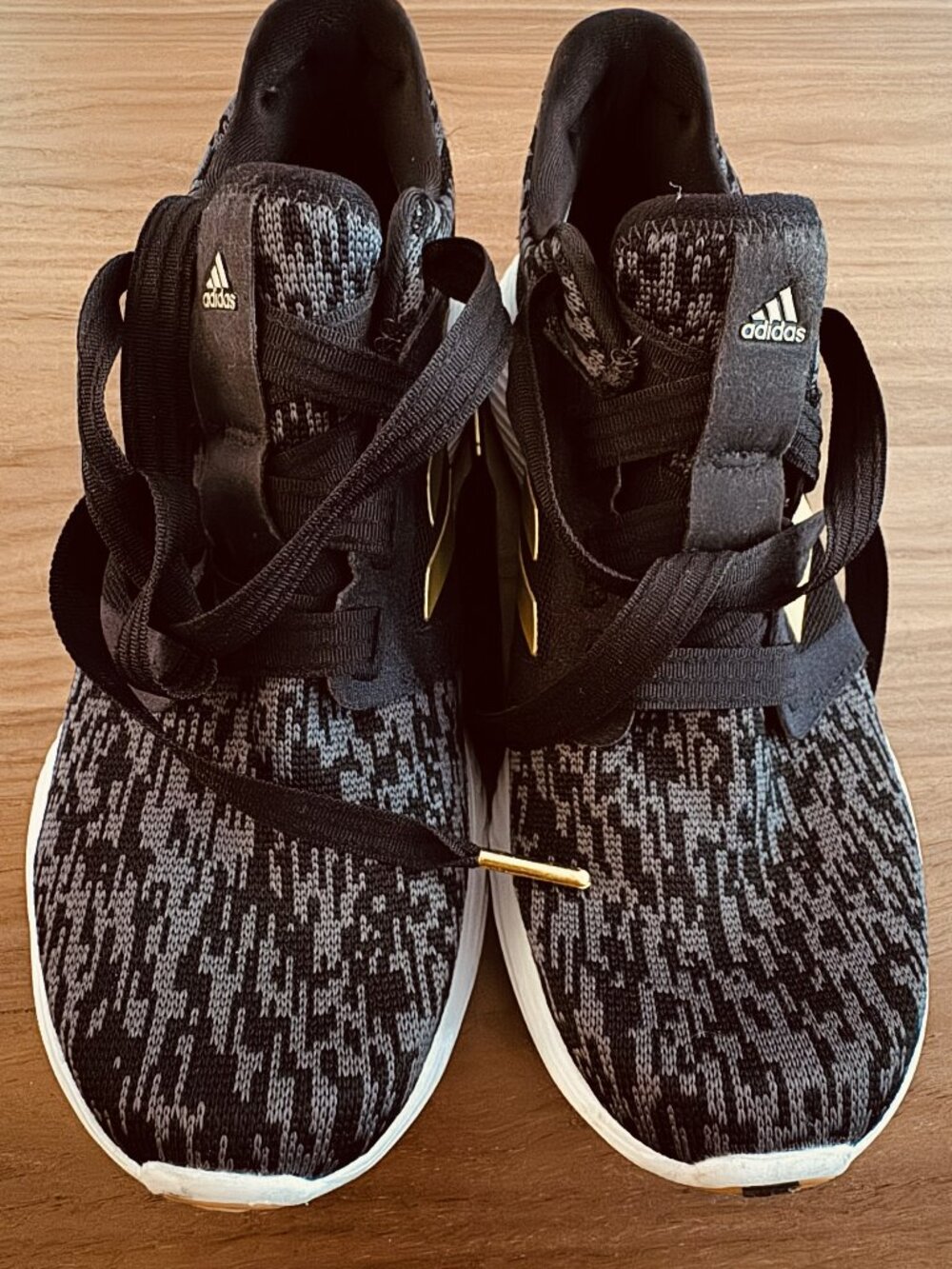 Adidas Edge Lux Bounce Running Shoes – Women’s Size 7